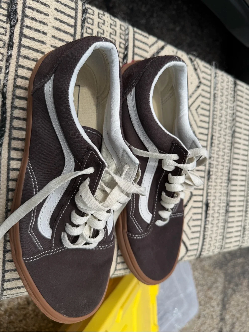 Vans Low-Top Sneakers in Dark Brown & White with Gum Sole